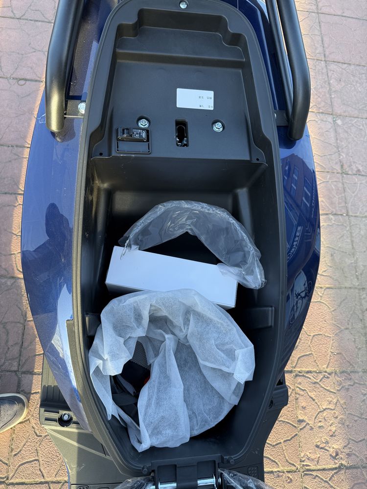 Електроскутер Wolf 9 SOK 2999W-72Вт