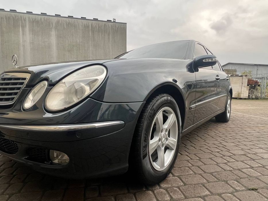 W211. 2005р. 2.2дизель