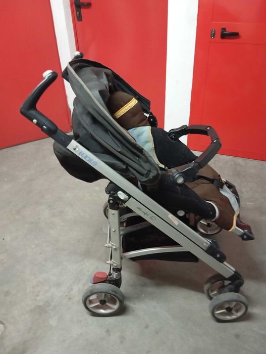 Carrinho Bebé Confort Loola