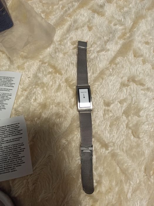 Швейцарские женские часы