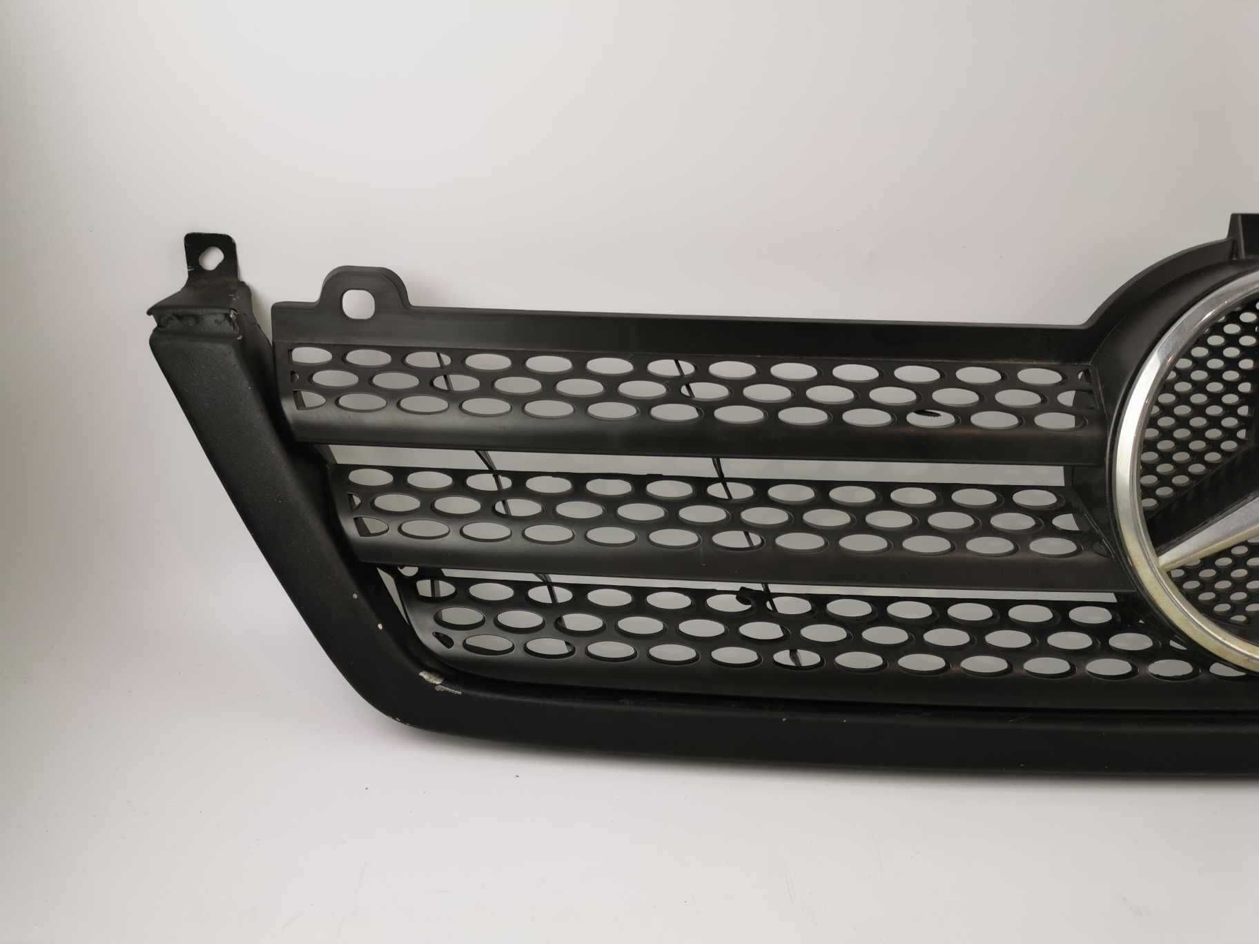 Mercedes Sprinter 03 Grill Atrapa