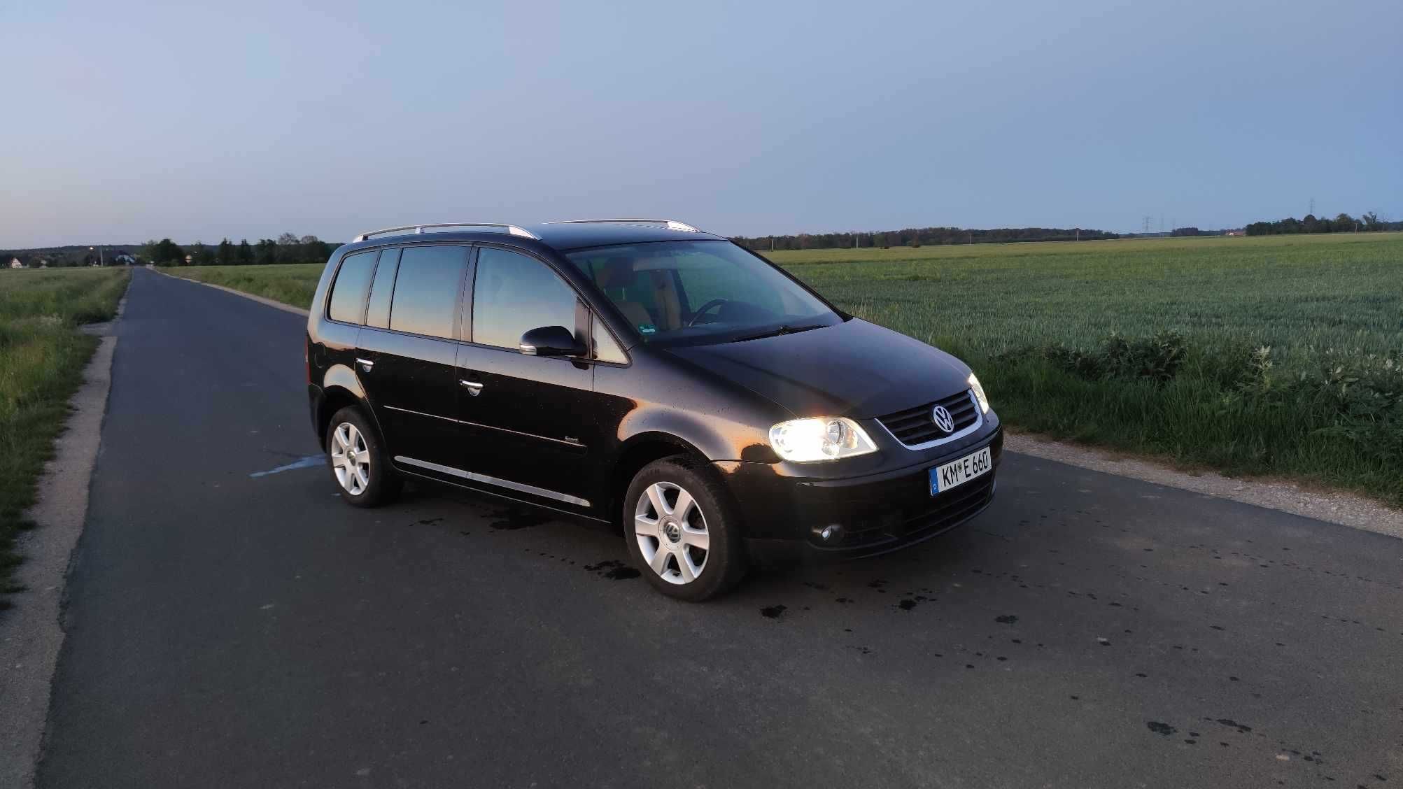 VW Touran 2005 2,0 FSI 7osobowy z Niemiec do opłat 244706km Highline!