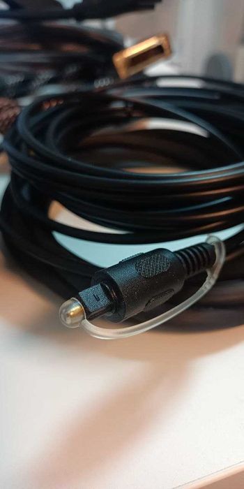 Кабели и переходники HDMI-DVI-VGA входом-выходом