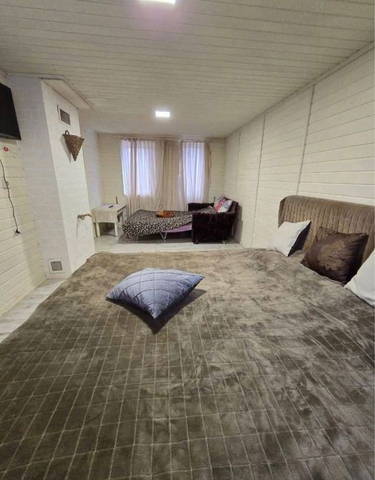 Продаж будинку з сауною та чаном!