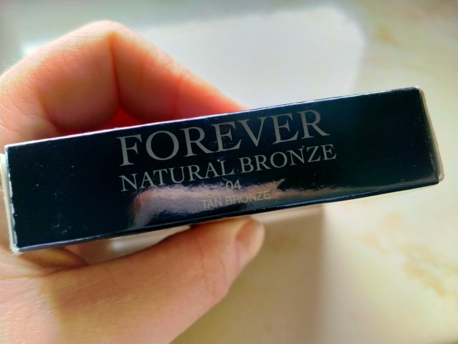Bronzer forever Dior 04 Tan bronze