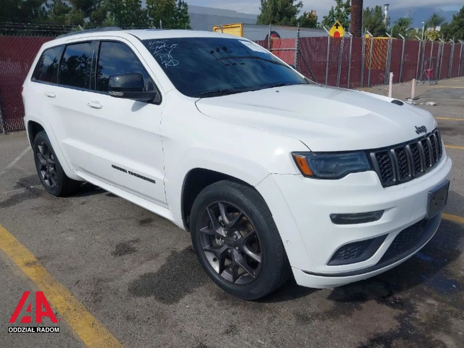 Jeep Grand Cherokee LIMITED X / Panorama / Radar / Kamera / Czujniki / ASO / ZADBANY !!!