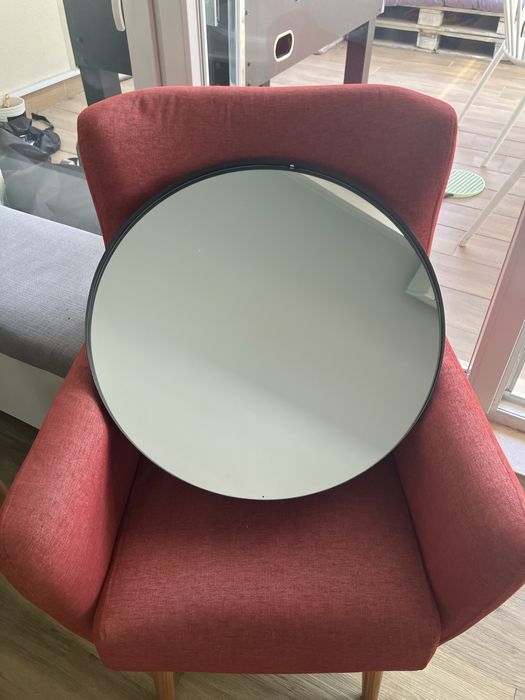 Espelho sklum 60x60. Novo, na caixa com rebordo preto
