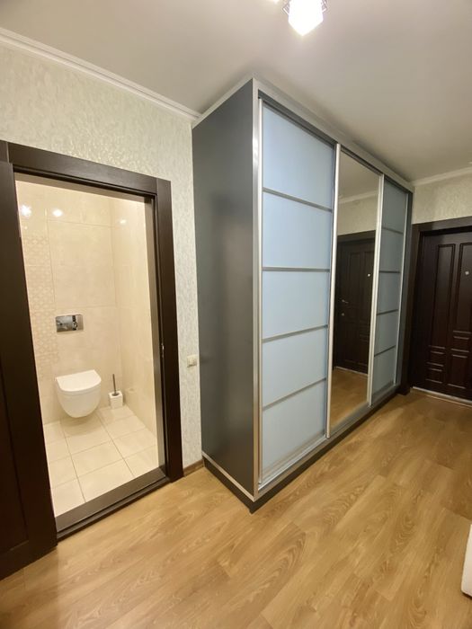 Оренда 3-кімнатної квартири на Оболоні. Азов 4в. Метро 10 хв