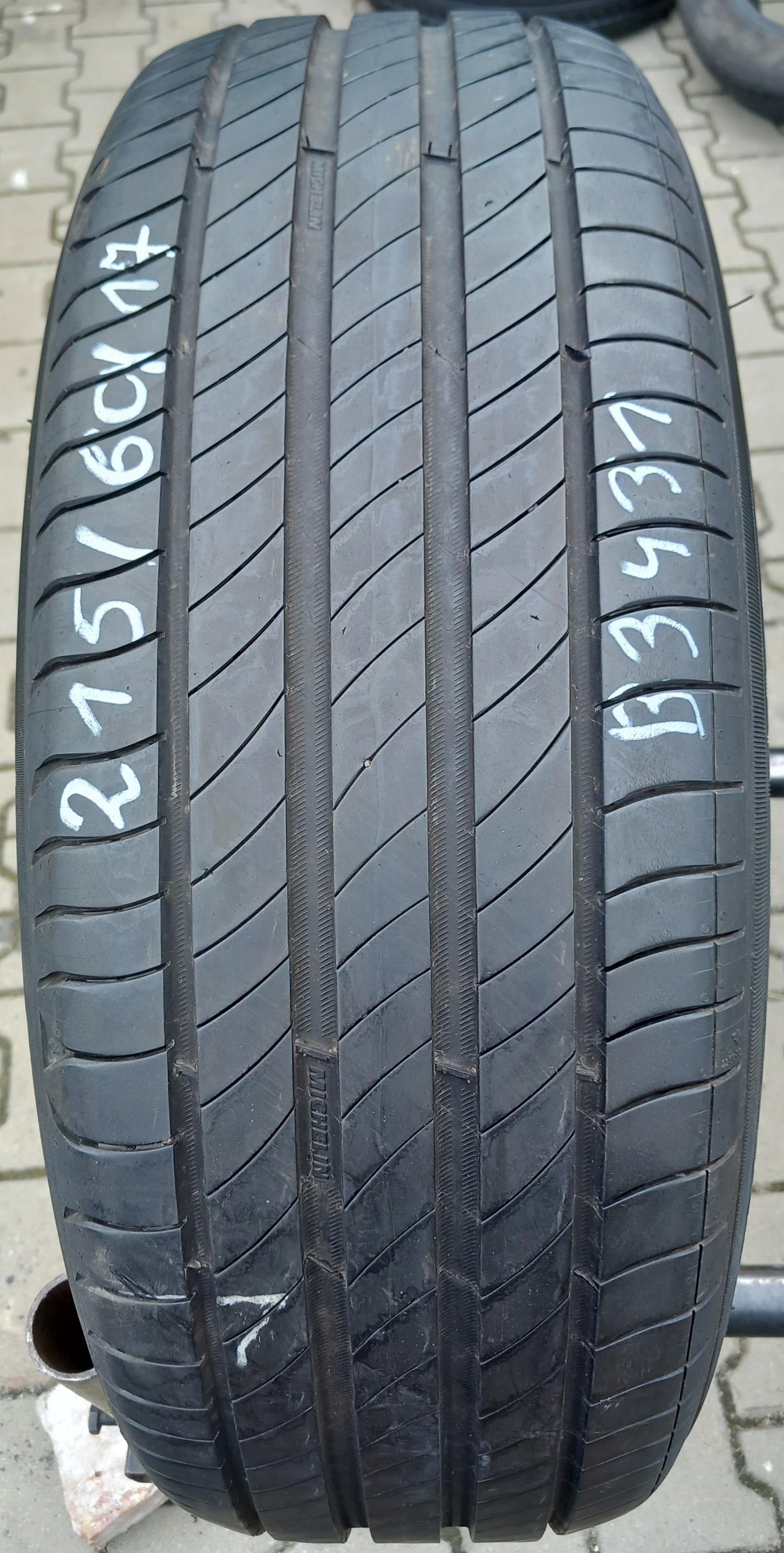 215/60/17 Michelin Primacy 4 S1 96H