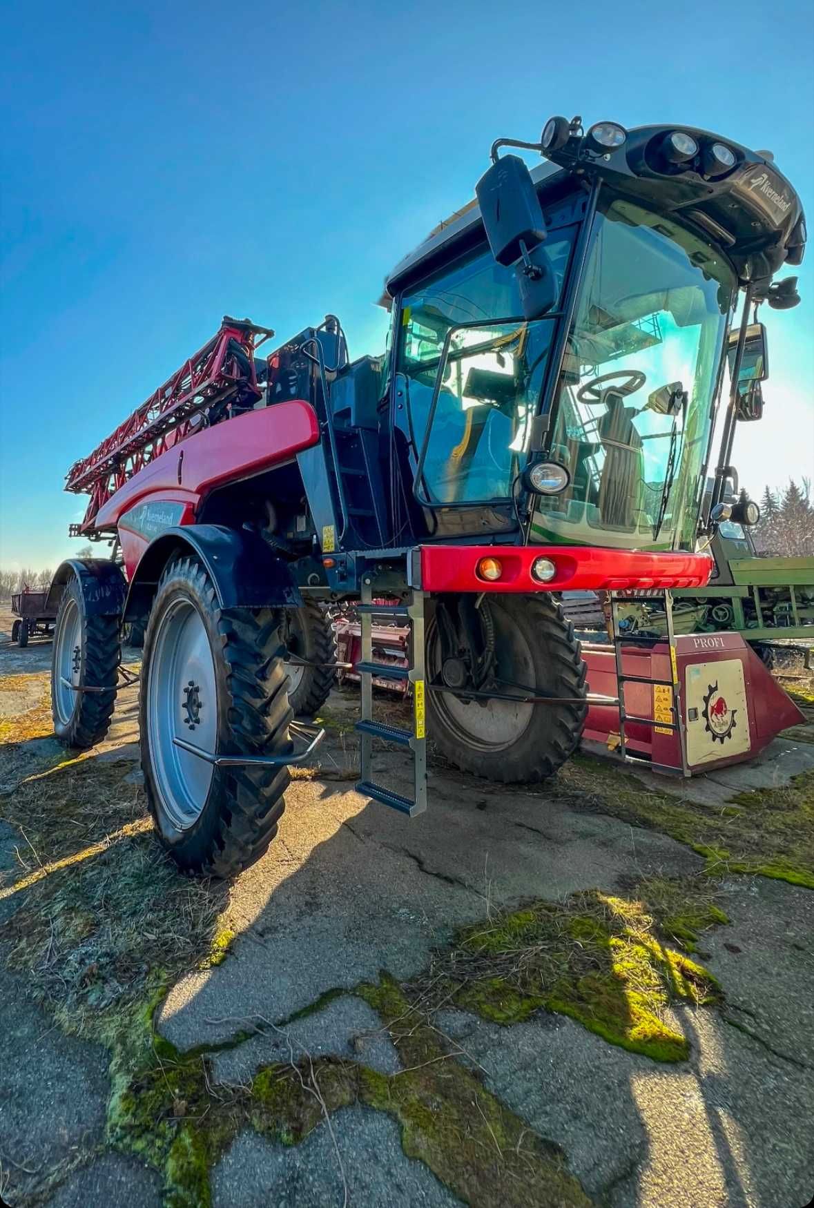 Самохідний обприскувач Krverneland iXdrive 5240