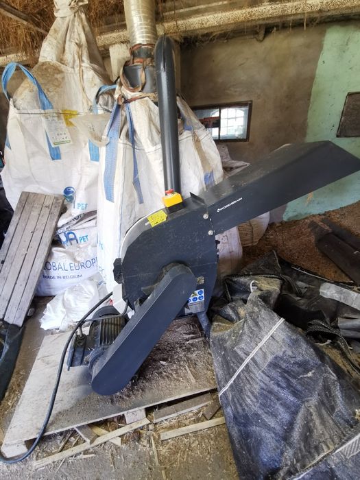 Młyn bijakowy - rozdrabniarka