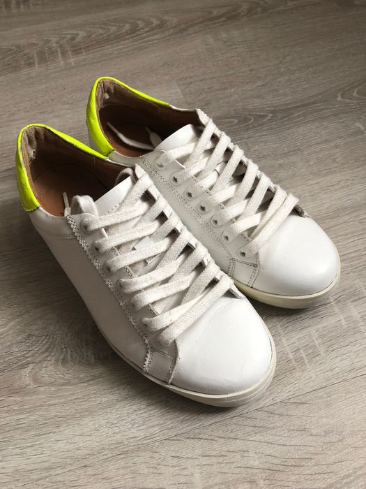 skórzane buty sportowe Next