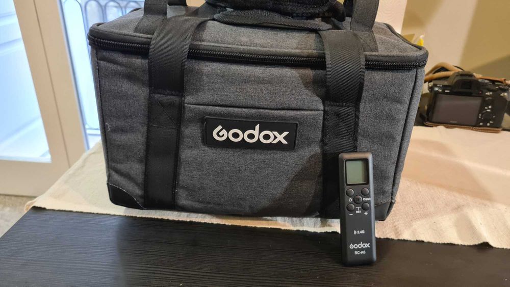 Godox ML60Bi 60 W Power in Your Hands LED Video Light