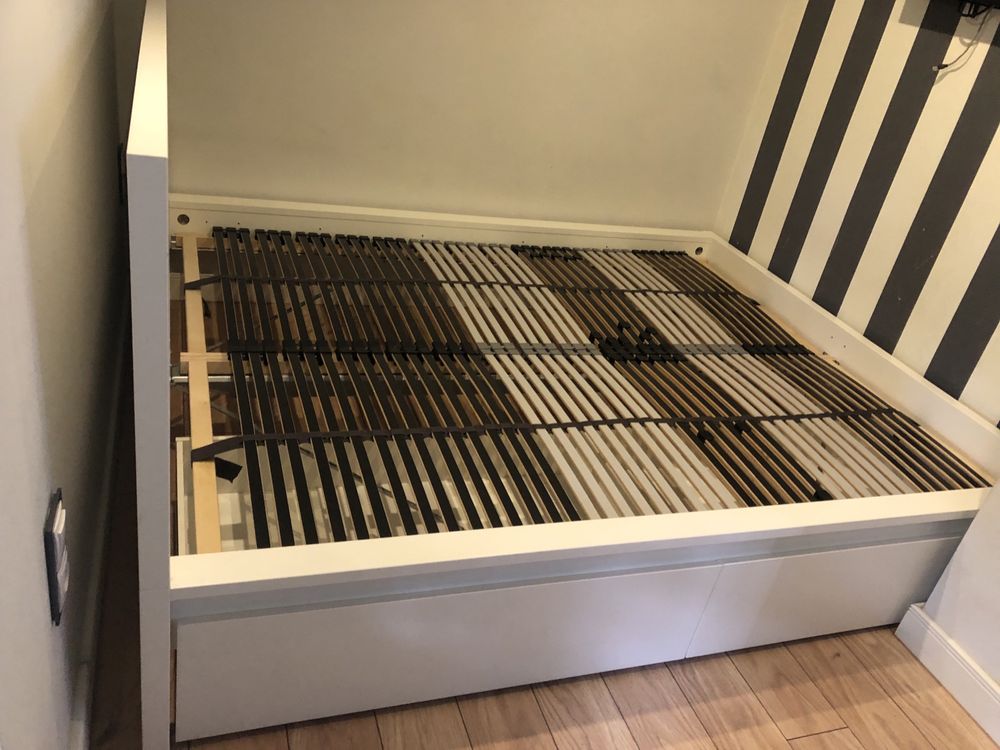 Łóżko sypialnia plus stelaże z 2 pojemnikami biały 140x200 TANIO