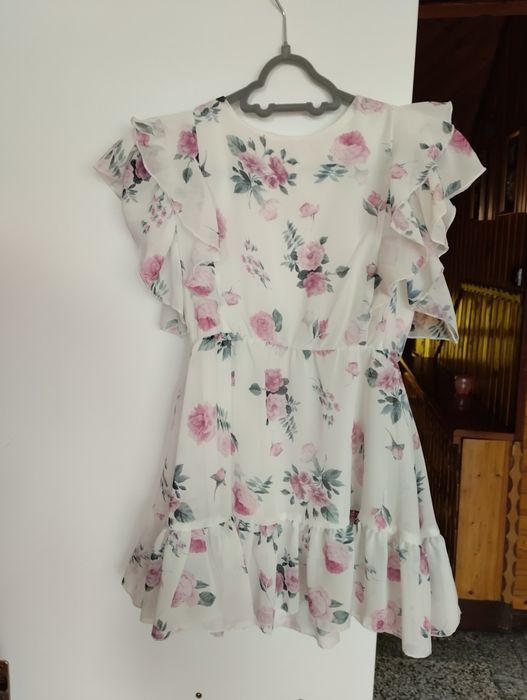 Sukienka dla dziewczynki rozm. 104