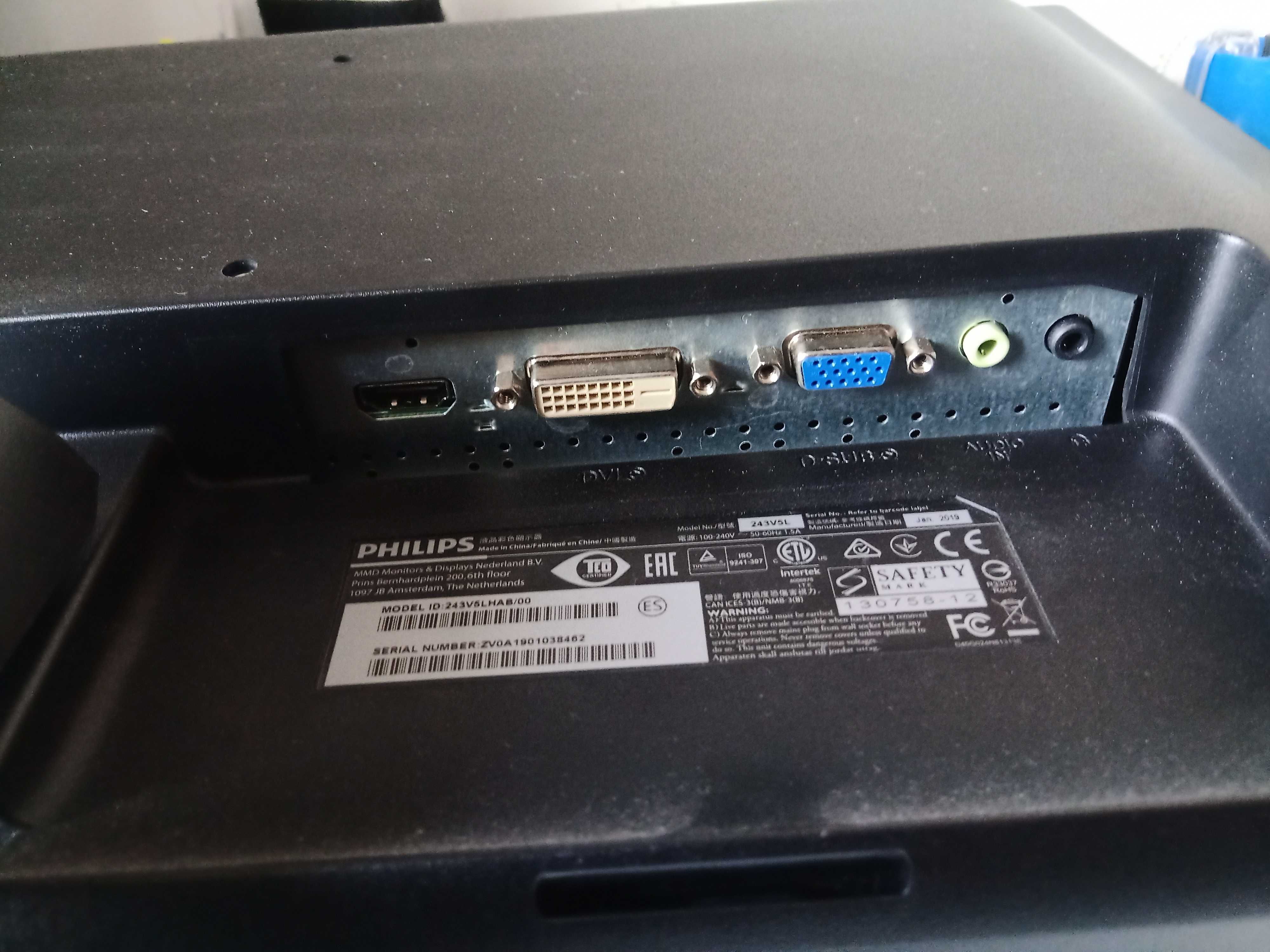 Monitor com som 24'' para PC marca Philips (como novo)