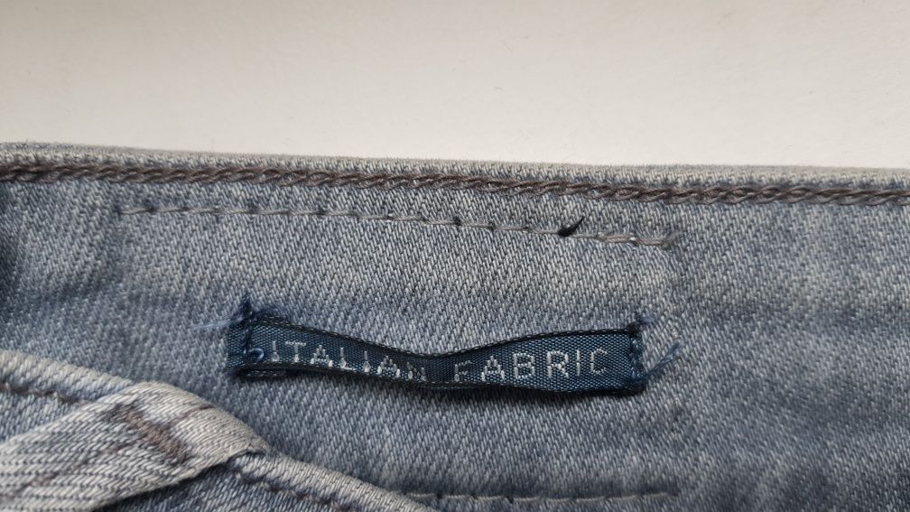Джинсы tommy hilfiger, 38 m
