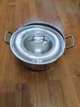 Caçarola de  aluminio.