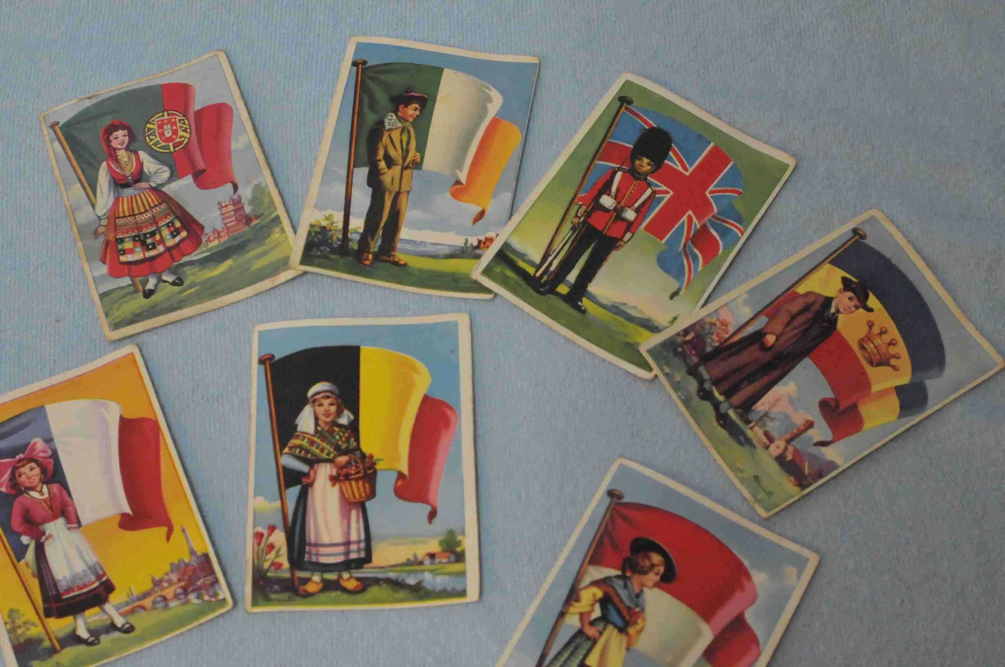 Colecção Bandeiras do Universo (série de 128 cromos) Vintage Anos 60