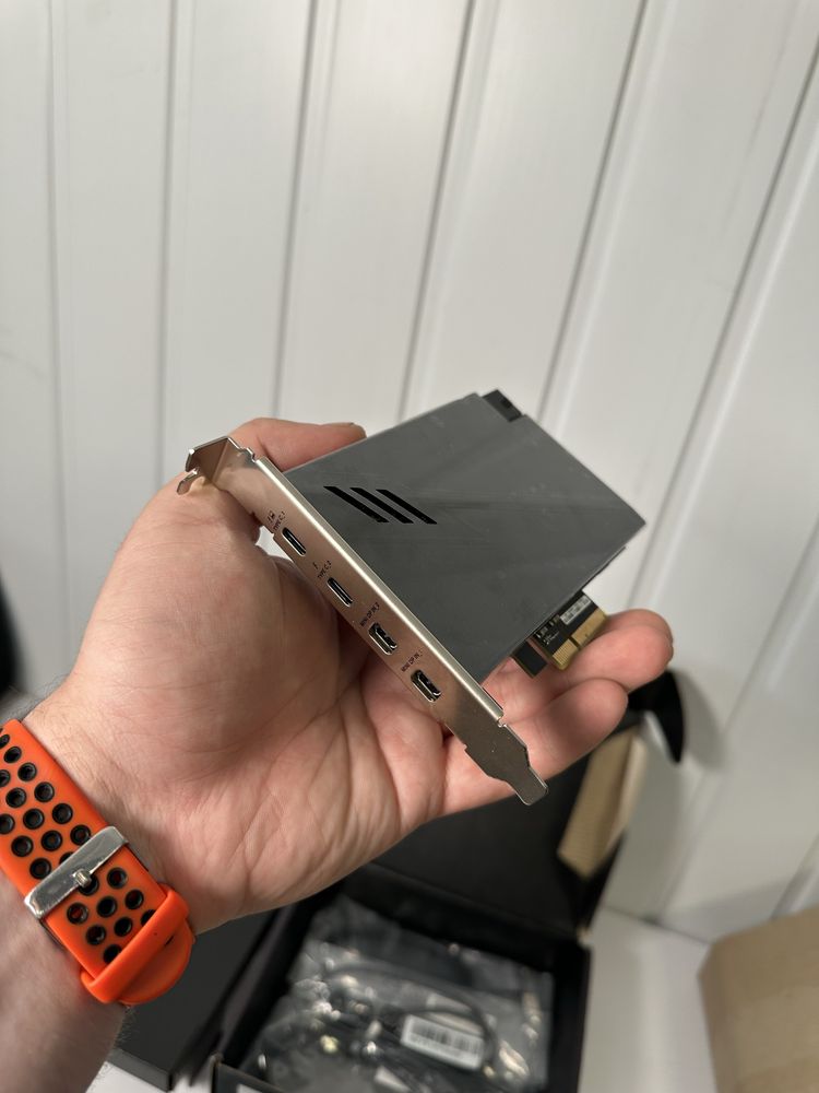 PCIe ASUS ThunderboltEX Плата-адаптер