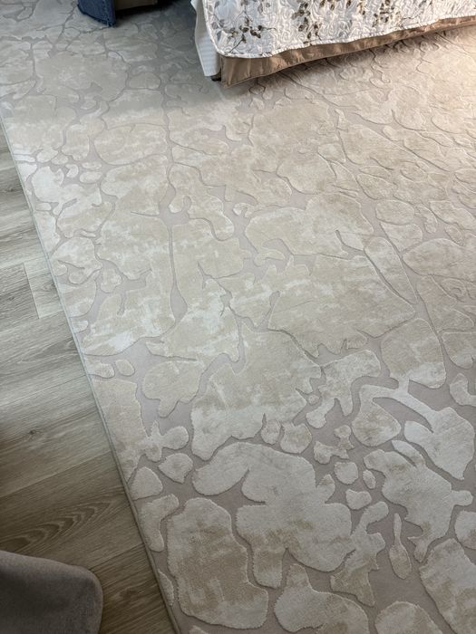 Продам ковры в хорошем состоянии, самовывоз