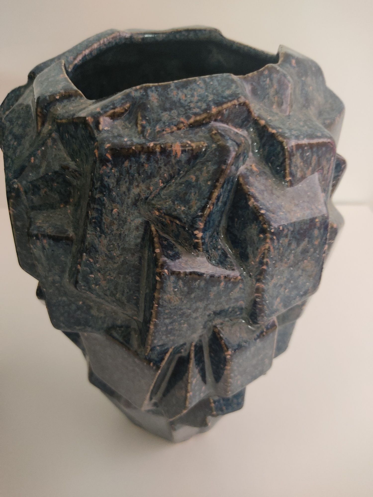 Jarra cerâmica azul escuro