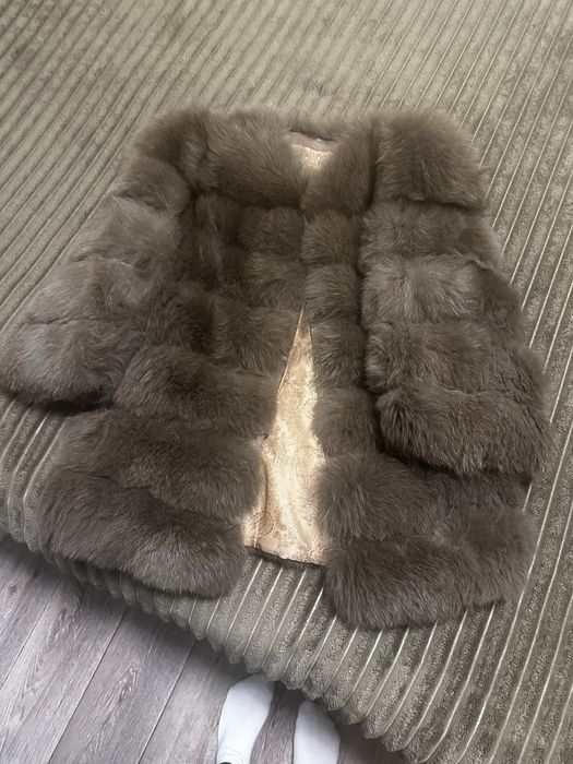 Продам шубку , очень красивая