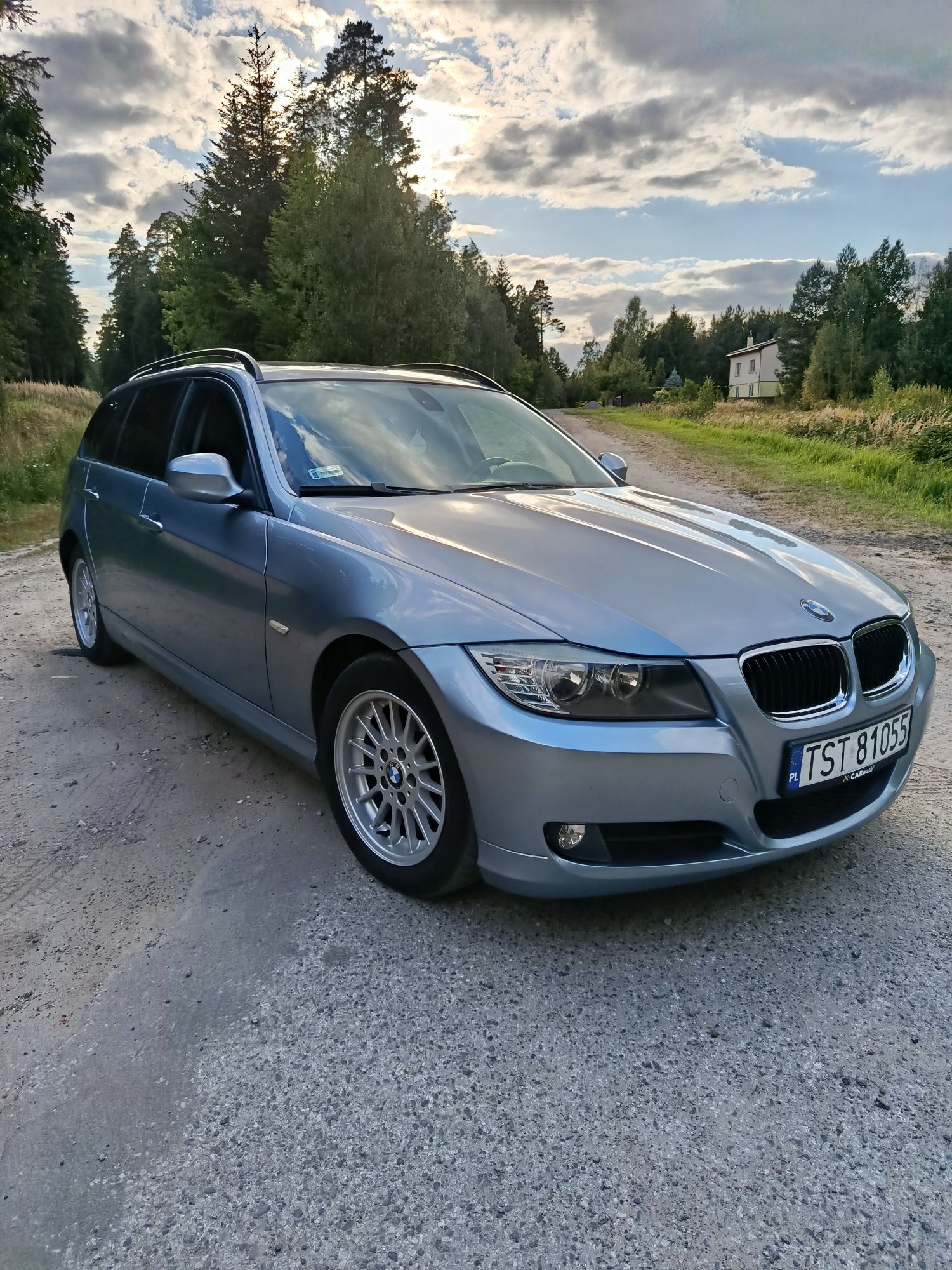BMW 318d 143km LCi polift