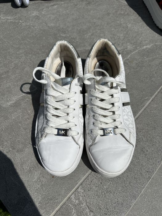 Чоботи ботинки кросівки trussardi nike marc cain michael kors 36 37 38