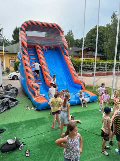 zjezdzalnia/dmuchaniec