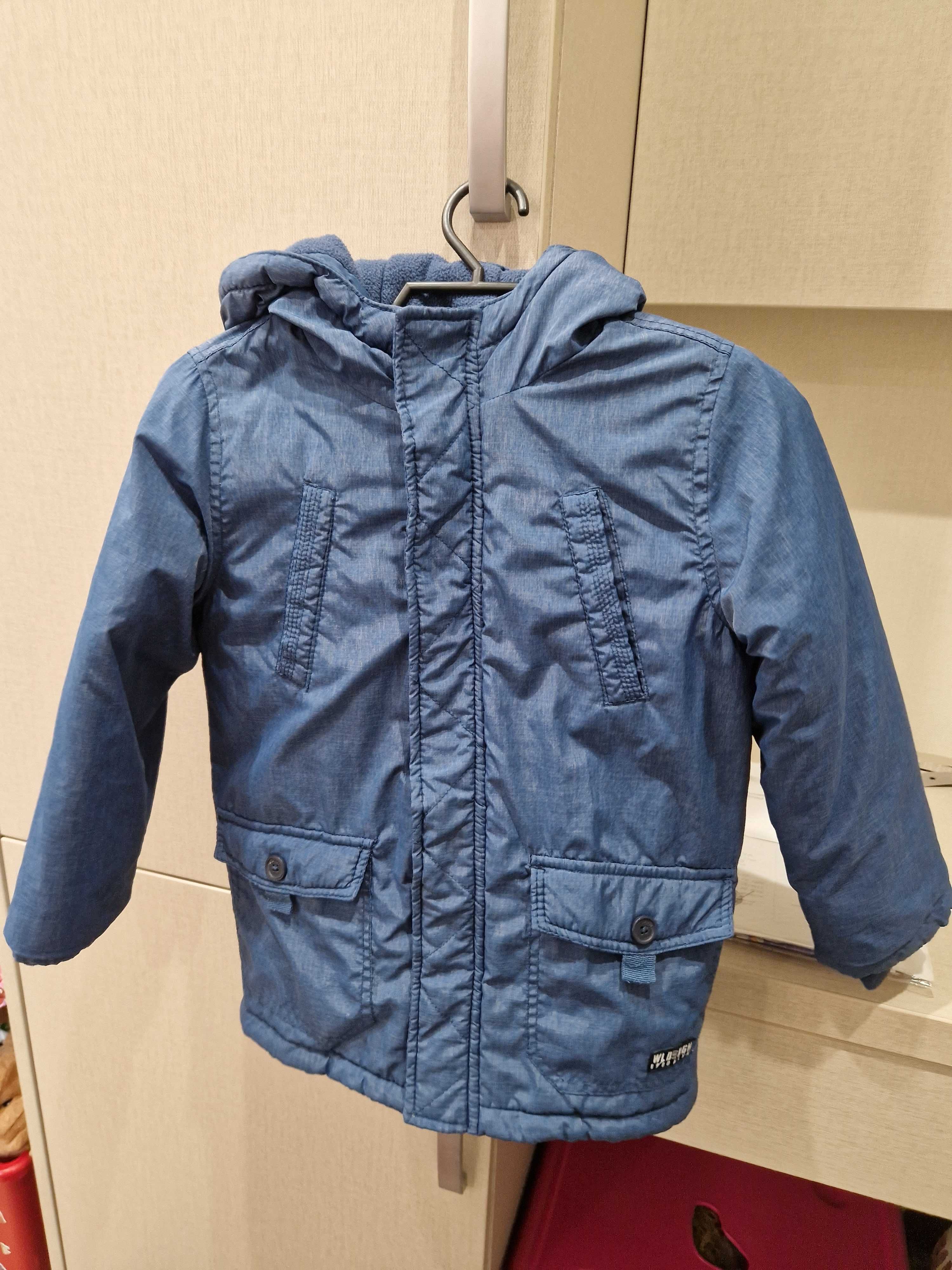 Дитяча куртка (осінь-весна-зима) дуже якісна