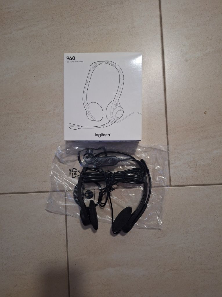 Nowe słuchawki Logitech 960 z mikrofon