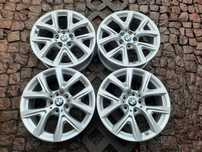 Oryginalne felgi aluminiowe z czujnikami BMW 17" 5x112 X1 F48 X2 F39