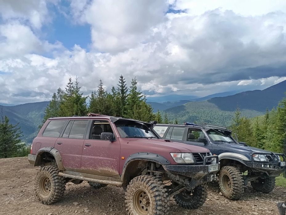 Подорожі горами, off-road, екскурсії, джип тури
