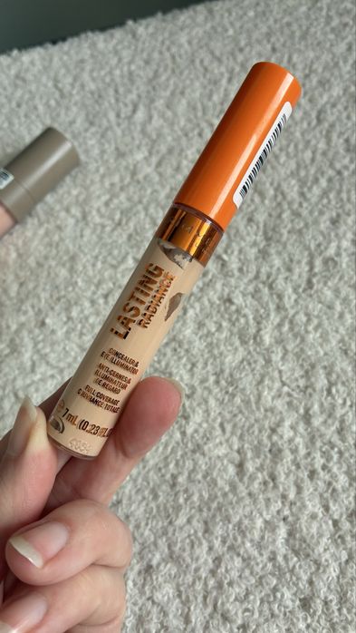 Rimmel lasting radiance NAM korektor 010 ivory 01 anti dark circles