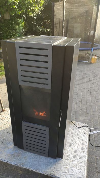 Piec na Pellet -- piecyk CO z płaszczem wodnym -- Eco design -- 2019r