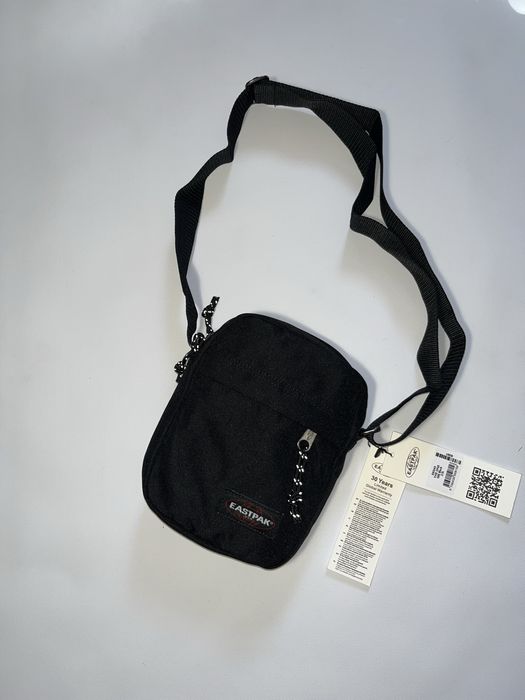 Месенджер Eastpak / Сумка через плече / Eastpak