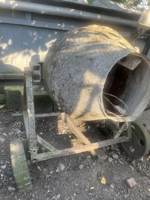 Бетономішалка б/в