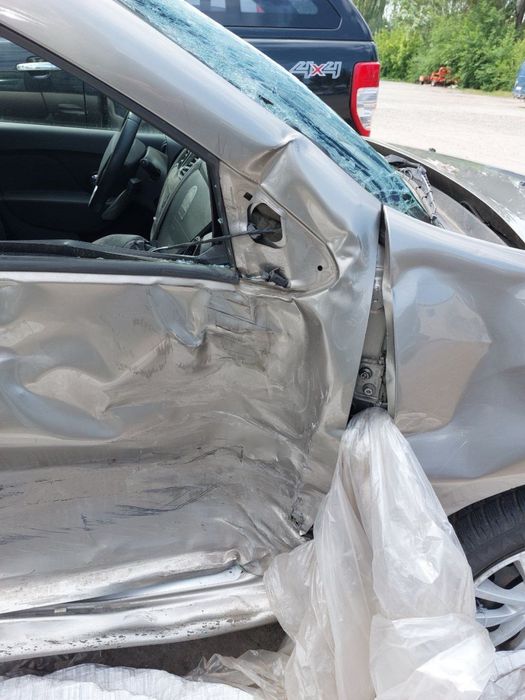 Разбор рено логан 2 1.2