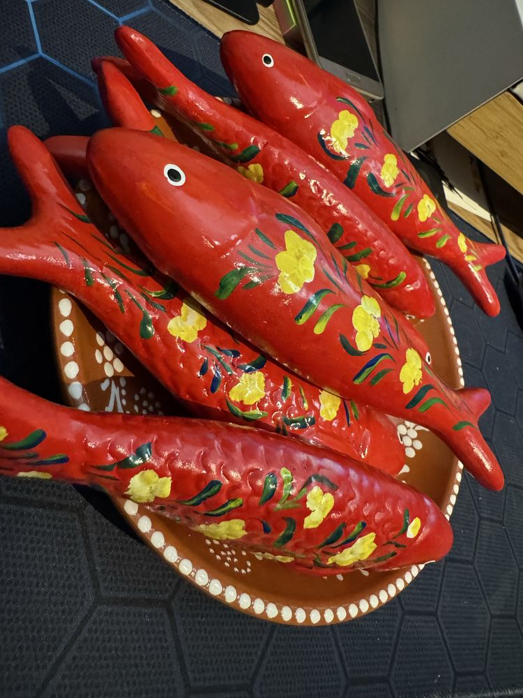 Sardinhas pintadas a mão