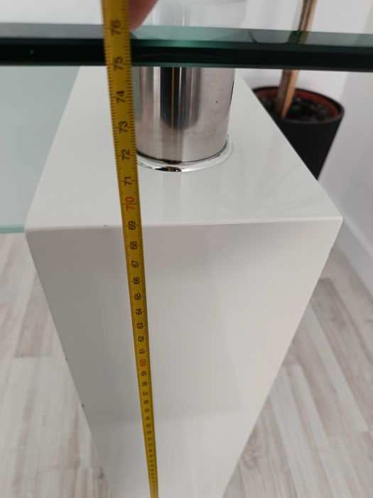 szklany stół do jadalni