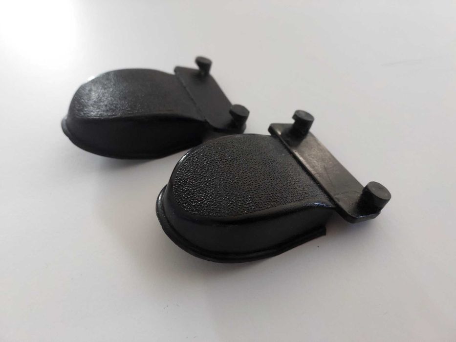 Acessório tapa parafuso do cinto segurança de carro classico