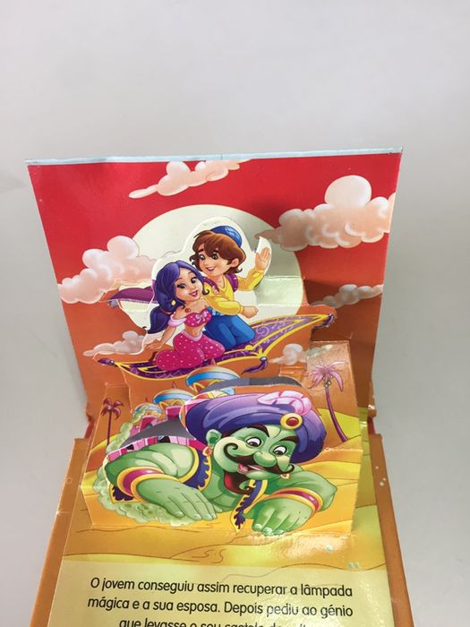 Livros infantismais uma caixinha com puzzles
