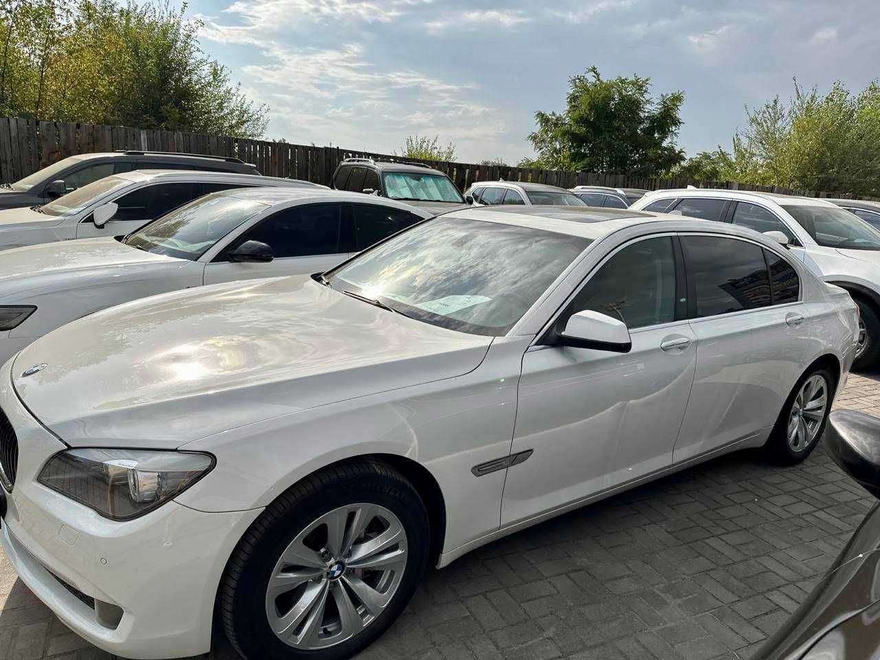 BMW 7 Series 740 Long 2012 Ideal