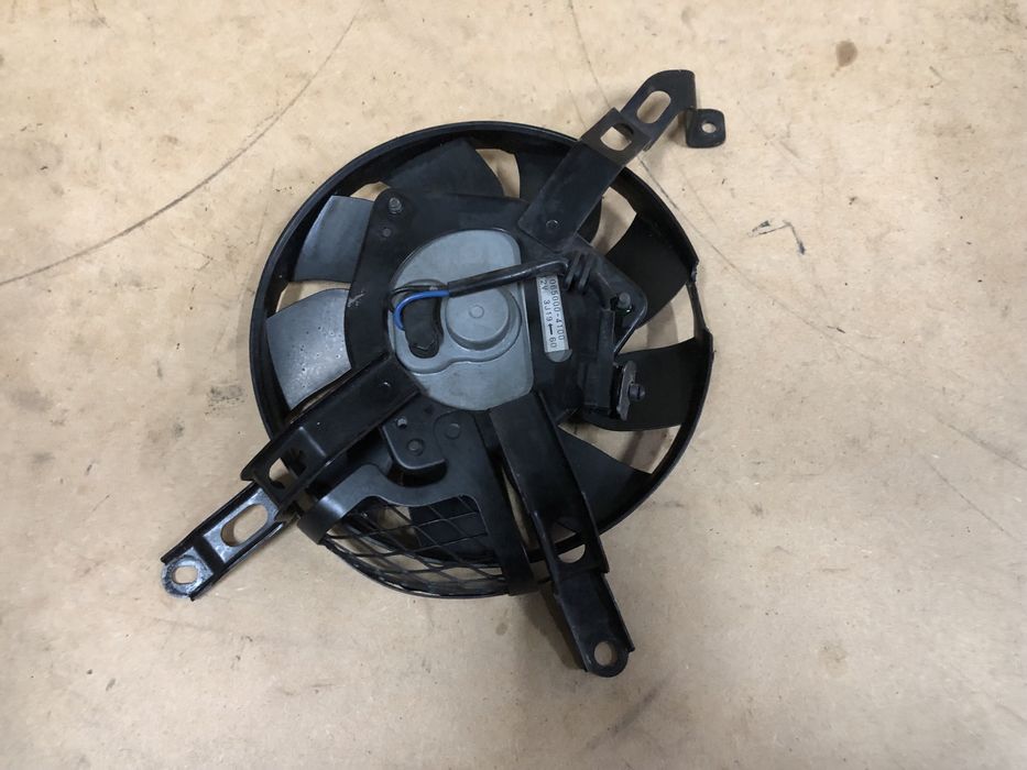 Suzuki Gsxr 1000 K8 Wentylator Wiatrak K7 K9