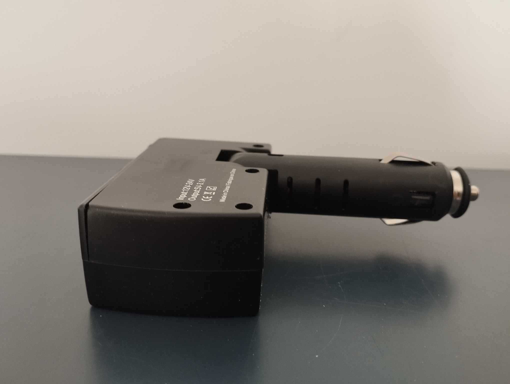 Eletrand 2-gniazdkowy adapter zapalniczki 12/24V DC dwa porty USB
