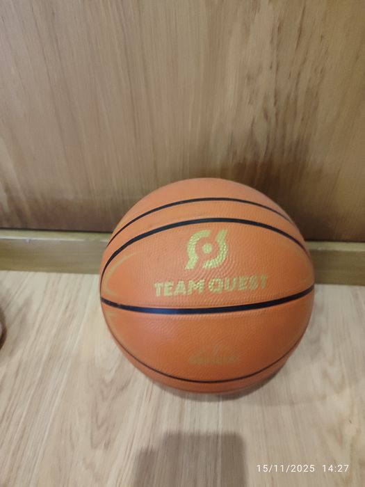 Bola de basket .