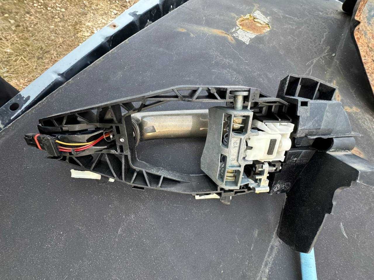 Передня Права Ручка в зборі до BMW X5 G05