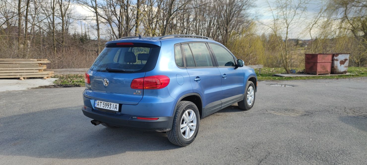 Volkswagen Tiguan 16 рік