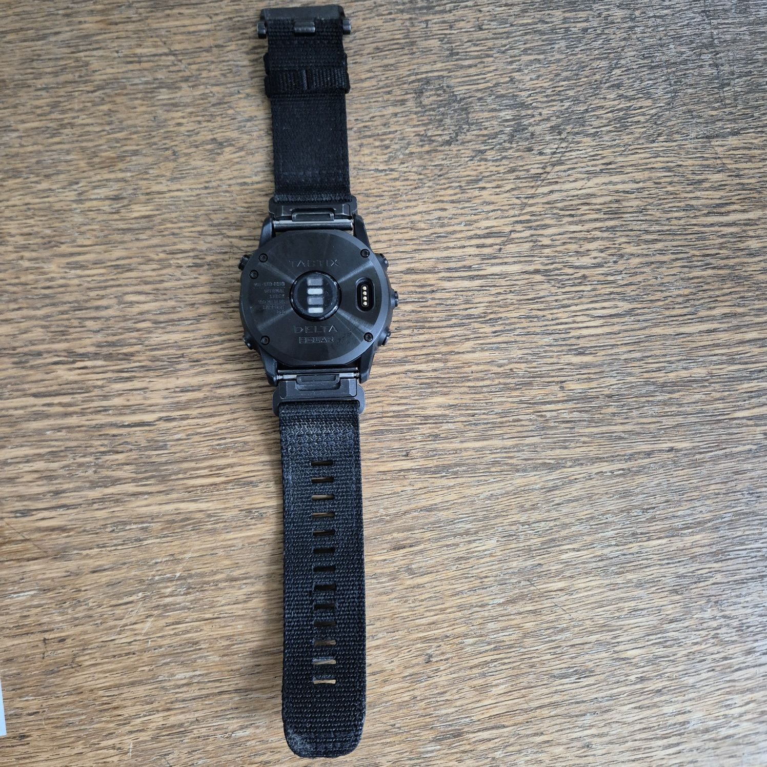 Годинник GARMIN TACTIX delta solar